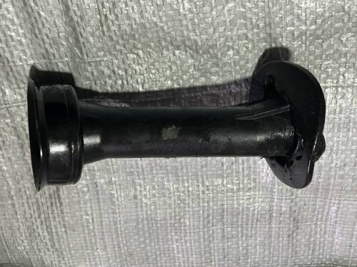 Маслозаливна горловина 2.5 VW T5 070115308G VAG Фольксваген Т5